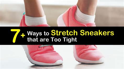 how do you stretch tennis shoes